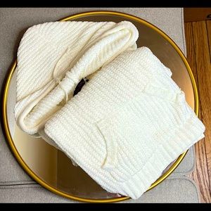 White sweater 🤍